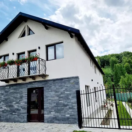 Hanul Doftana 3* Trăisteni