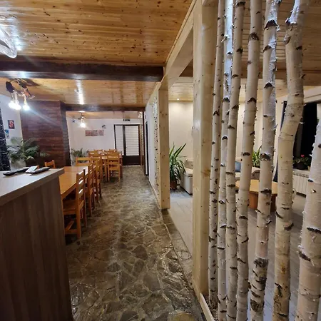 Hanul Doftana Trăisteni